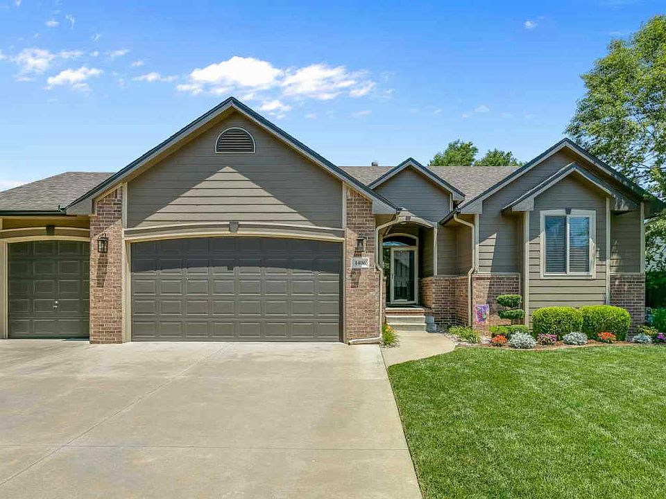 1st image of 1406 E Summerlyn Dr