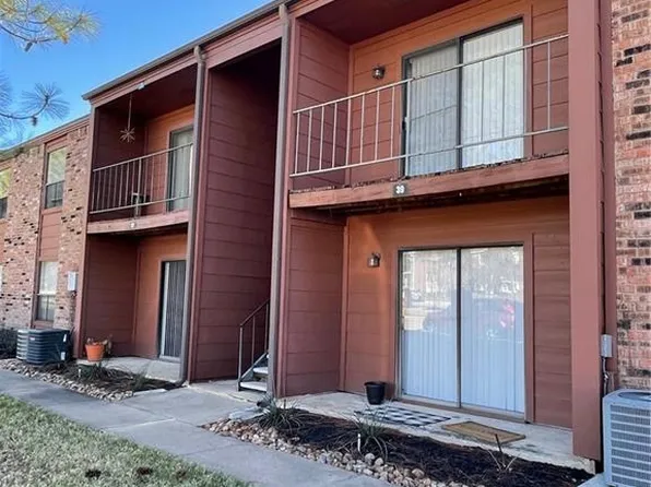 904 University Oaks #40, College Station, TX 77840