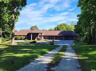 2732 N 1700th Ave, Orion, IL 61273
