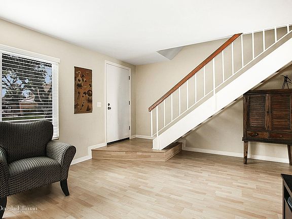 5th image of 103 Briarwood #2