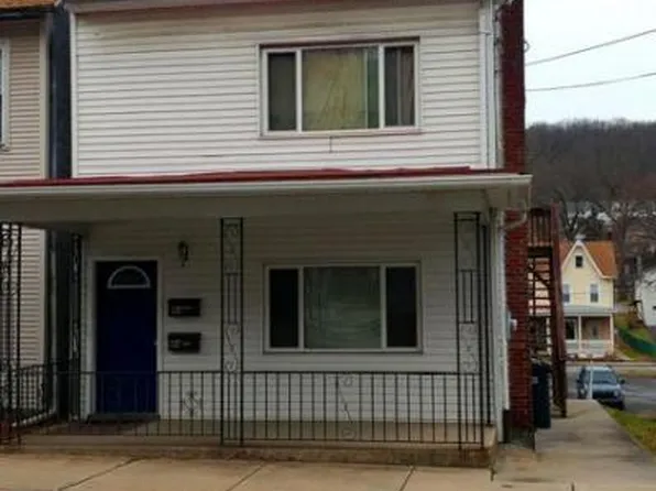 44 Chestnut St, Cressona, PA 17929