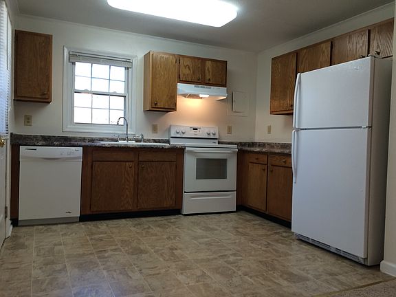 5th image of 10920 Deerfield Dr