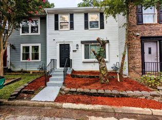 8830 Long Beach Cir, Sandy Springs, GA 30350