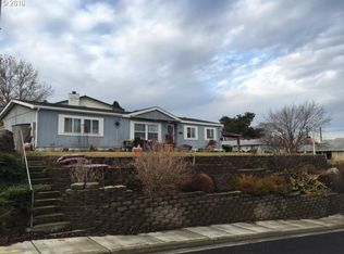 7 Martin Dr, Umatilla, OR 97882