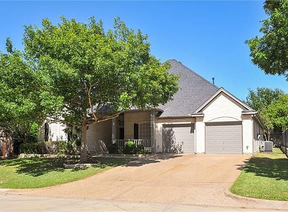 2nd image of 7005 Brierhollow Ct