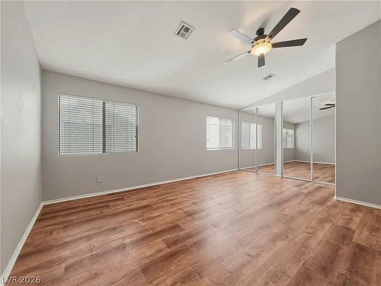 1037 Blue Lantern Dr — Photo 34
