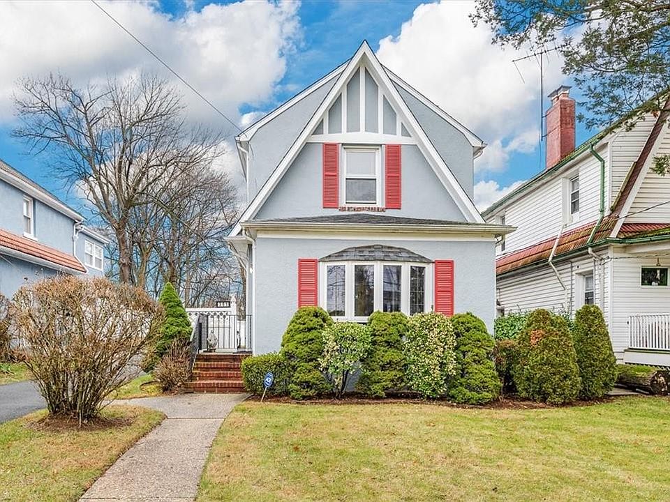 1st image of 381 Hutchinson Boulevard