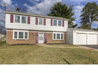 8 Harwick Ln, Willingboro, NJ 08046