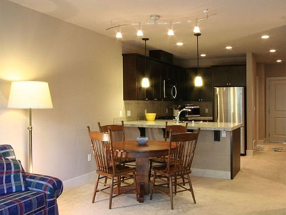 Kitchen and dining area