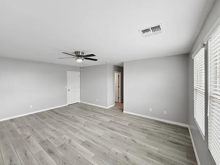 19575 W Annika Dr — Photo 42