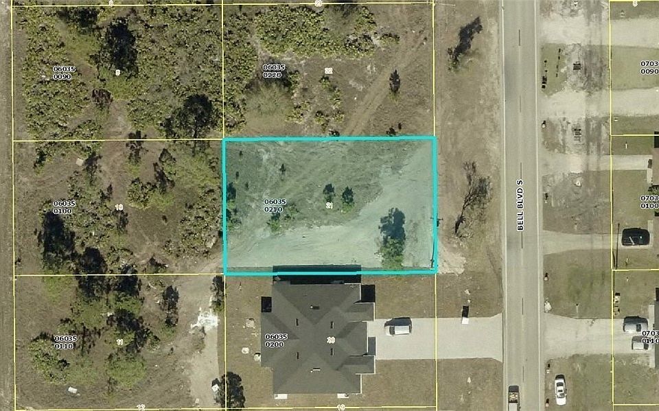 1st image of 382/384 Bell Blvd S