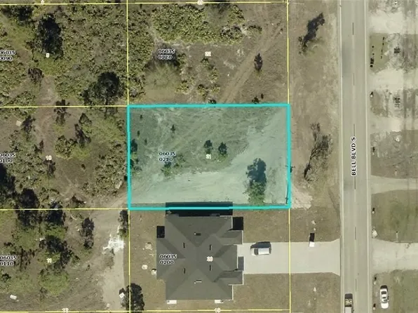 382/384 Bell Blvd S, Lehigh Acres, FL 33974