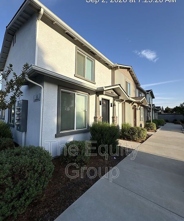 1st image of 418 S Summit St Unit 102