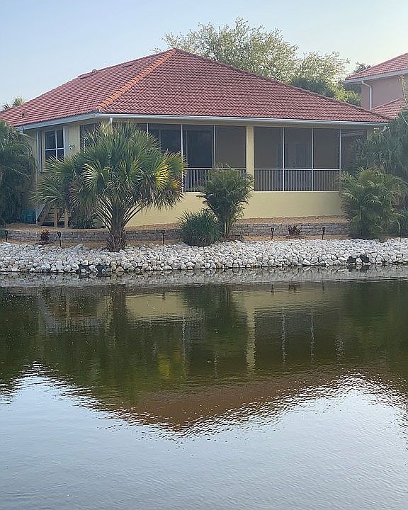 2nd image of 116 Sugarloaf Dr