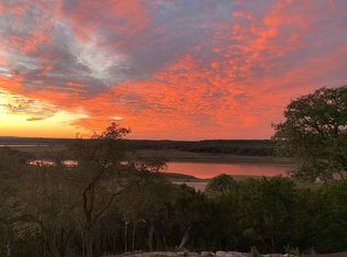 641 Wesley Ridge Dr, Spicewood, TX 78669