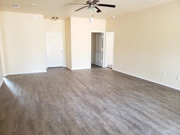 2nd image of 704 Liberty Valley Dr