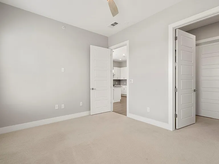4501 Jackson Ave #5205 — Photo 14
