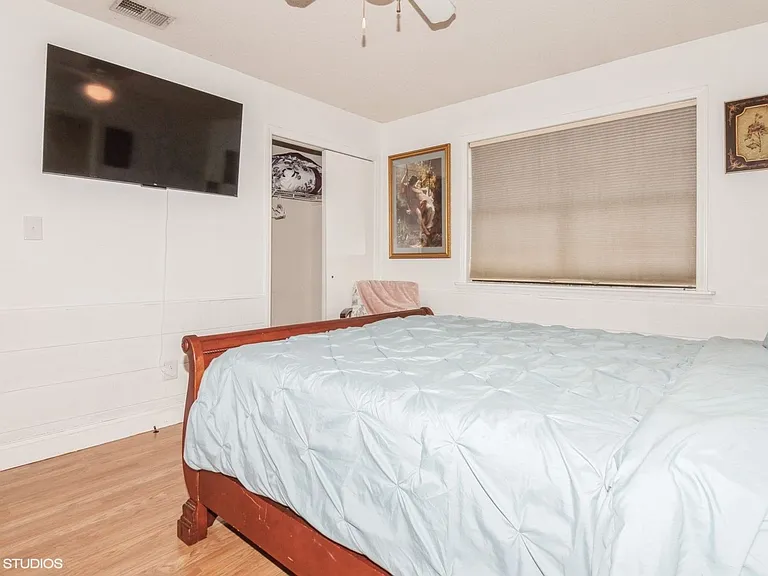 9938 Sandra Ln — Photo 24