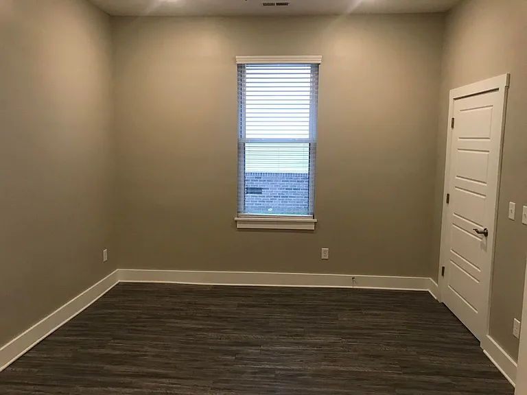 909 S Kelley St — Photo 17
