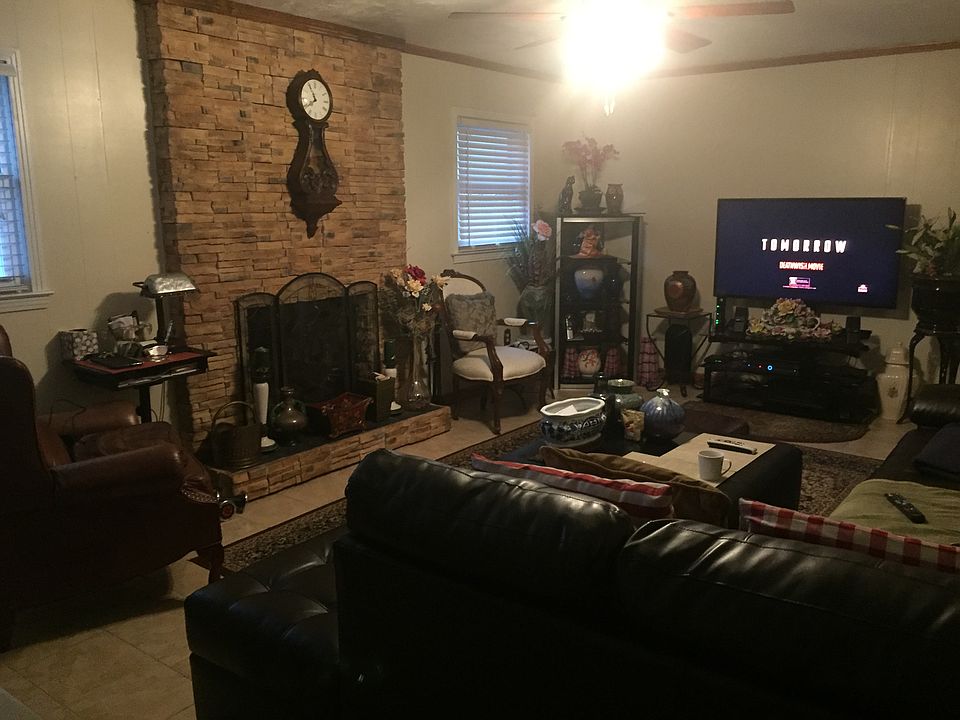 1st image of 185 Stribling Cir