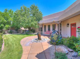 2515 Griegos Pl NW, Albuquerque, NM 87107
