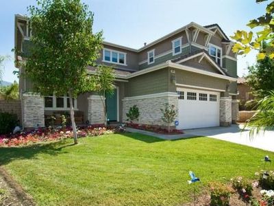 8803 Soothing Ct, Corona, CA, 92883