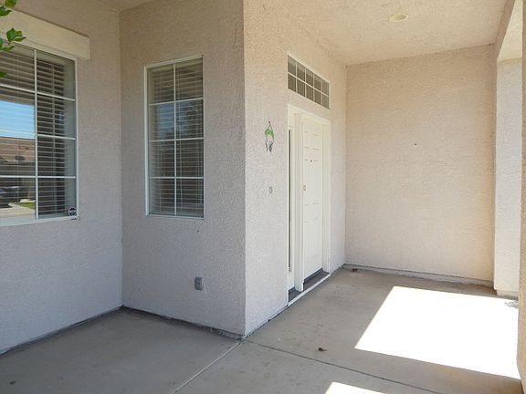 5th image of 8120 Laguna Brook Way