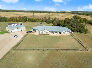 195 Freedom Dr, Georgetown, TX 78626