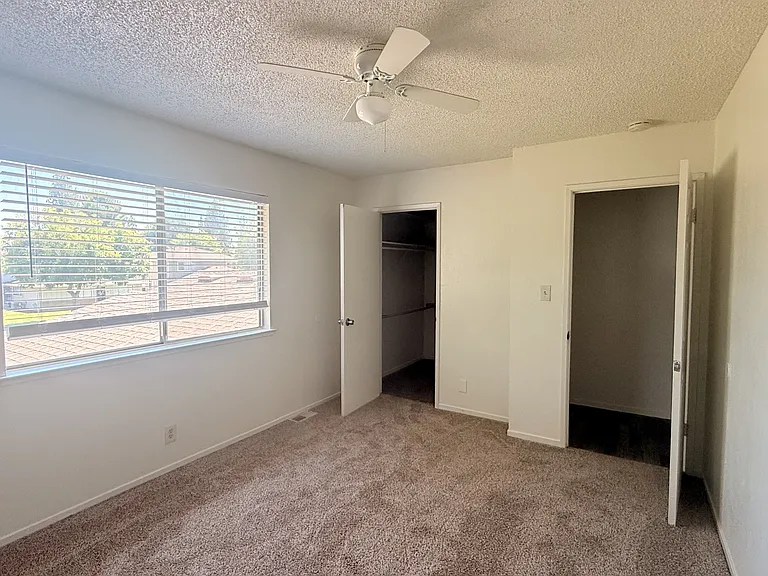 2694 W Fairmont Ave #101 — Photo 6