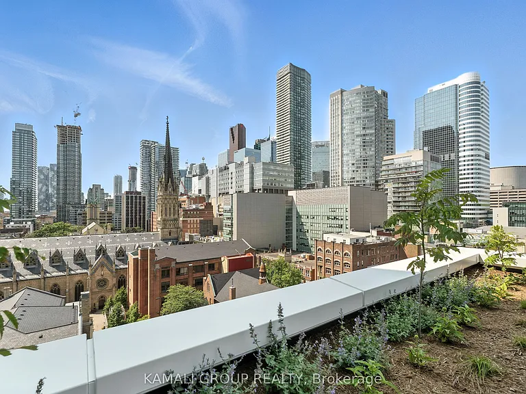 252 Church St #5112 — Photo 32
