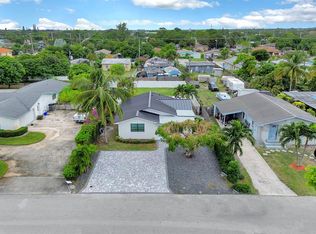 320 NW 3rd Ave, Delray Beach, FL 33444