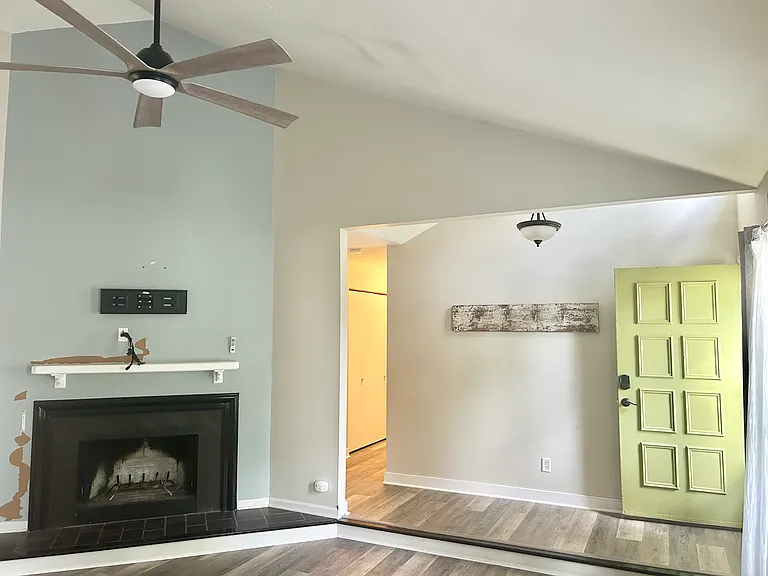 12114 Mountain Laurel Dr — Photo 7