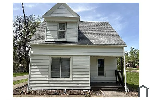 Building Photo - 4276 E 164th St