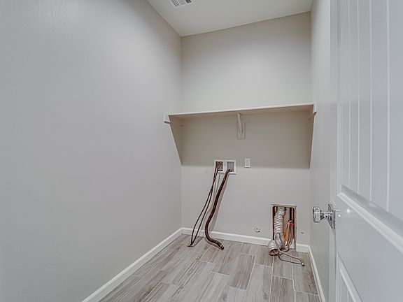 5th image of 8400 Jean Anne St