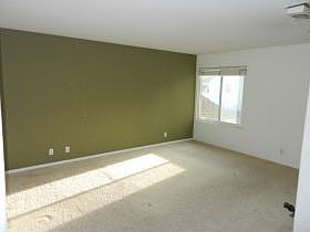 3rd image of 425 Branham Ln E