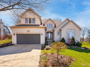 6 Genesee Ct, Bolingbrook, IL 60440