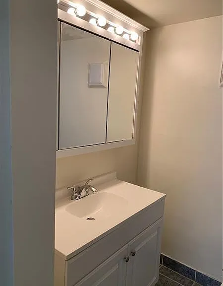 250 Jacaranda Dr #203 — Photo 11