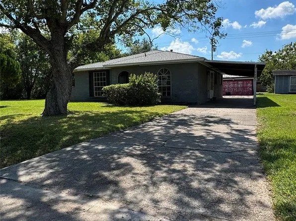 1601 N Avenue T, Freeport, TX 77541