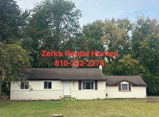 5387 Mapletree Dr, Flint, MI 48532