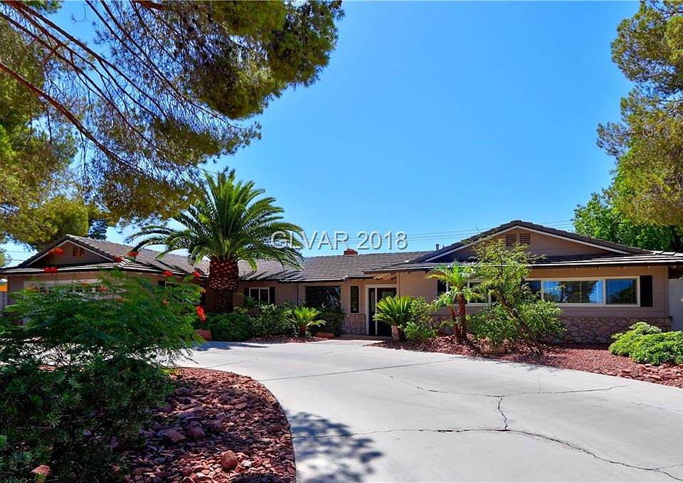 1st image of 2013 Gabriel Dr