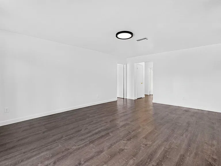 5989 Coconut Blvd — Photo 8