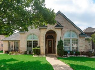4720 Greenway Ct, North Richland Hills, TX 76180