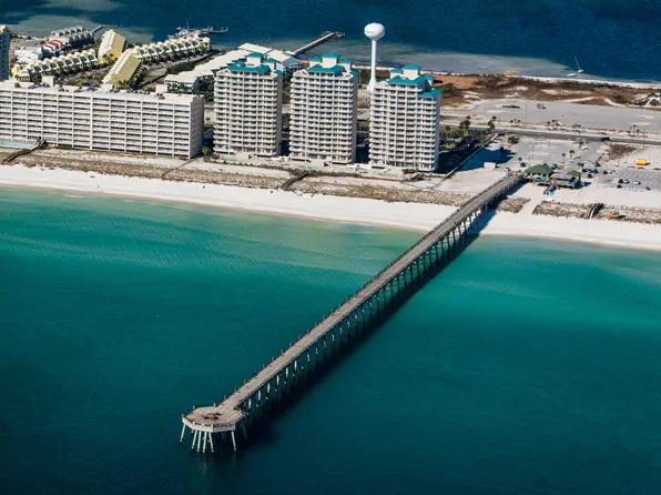 8577 Gulf Blvd APT 501, Navarre, FL 32566