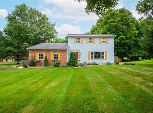 1515 Quaker Ln, Salem, OH 44460