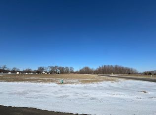 17 Blue Bird Pie Rd, Mitchell, IN 47446