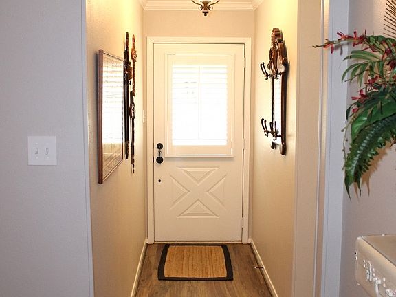 2nd image of 1708 Julieanna Dr