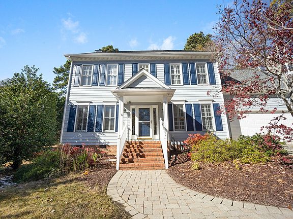 3rd image of 102 Rose Valley Woods Dr