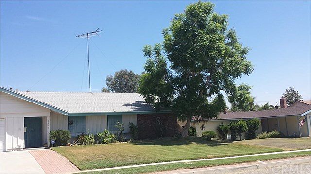 1st image of 5929 Blythe St