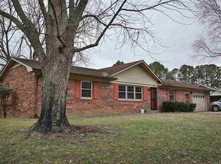 1423 K St, Martin, TN 38237
