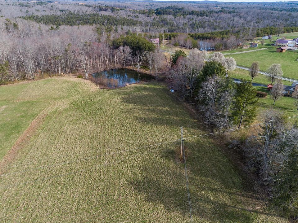 1st image of Highland Ln